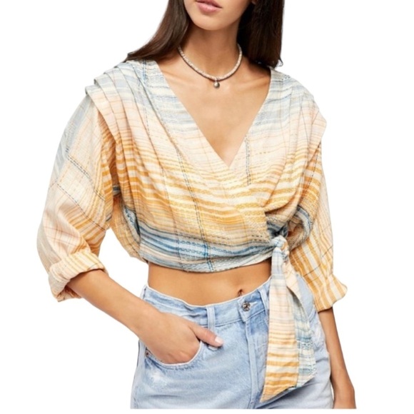 Free People Maldives Surplice wrap top Medium - Picture 2 of 8